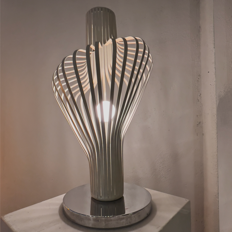 Weiße Italienische Vintage Draht Lampe 1960s