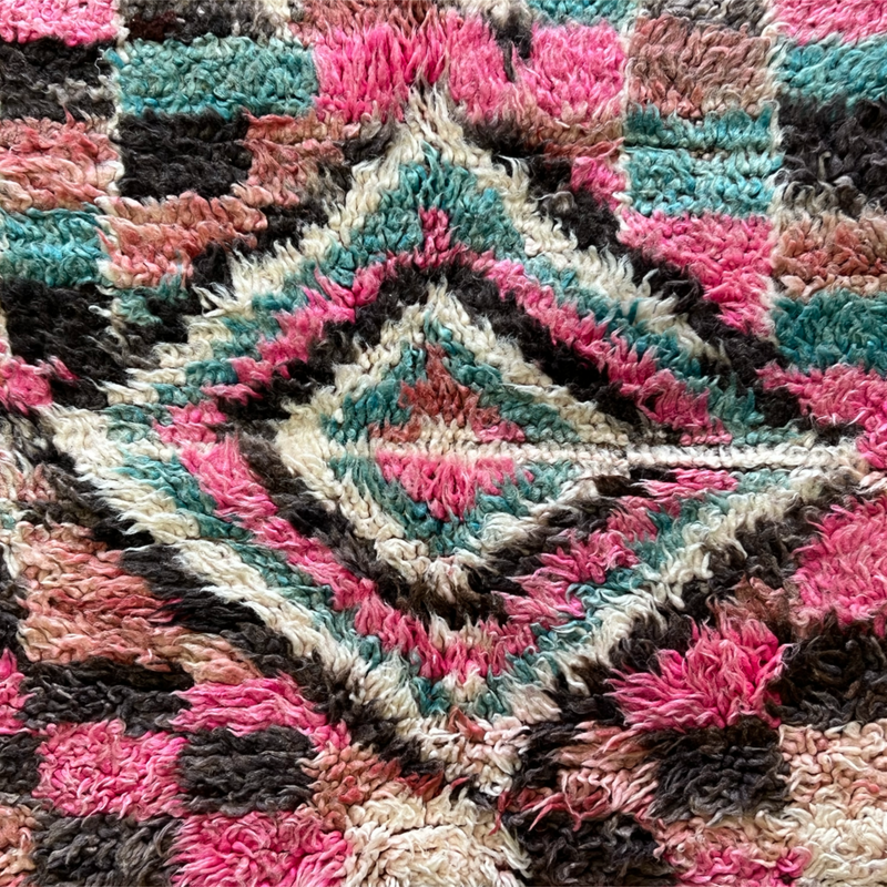 Berber vintage carpet Boujad Morocco